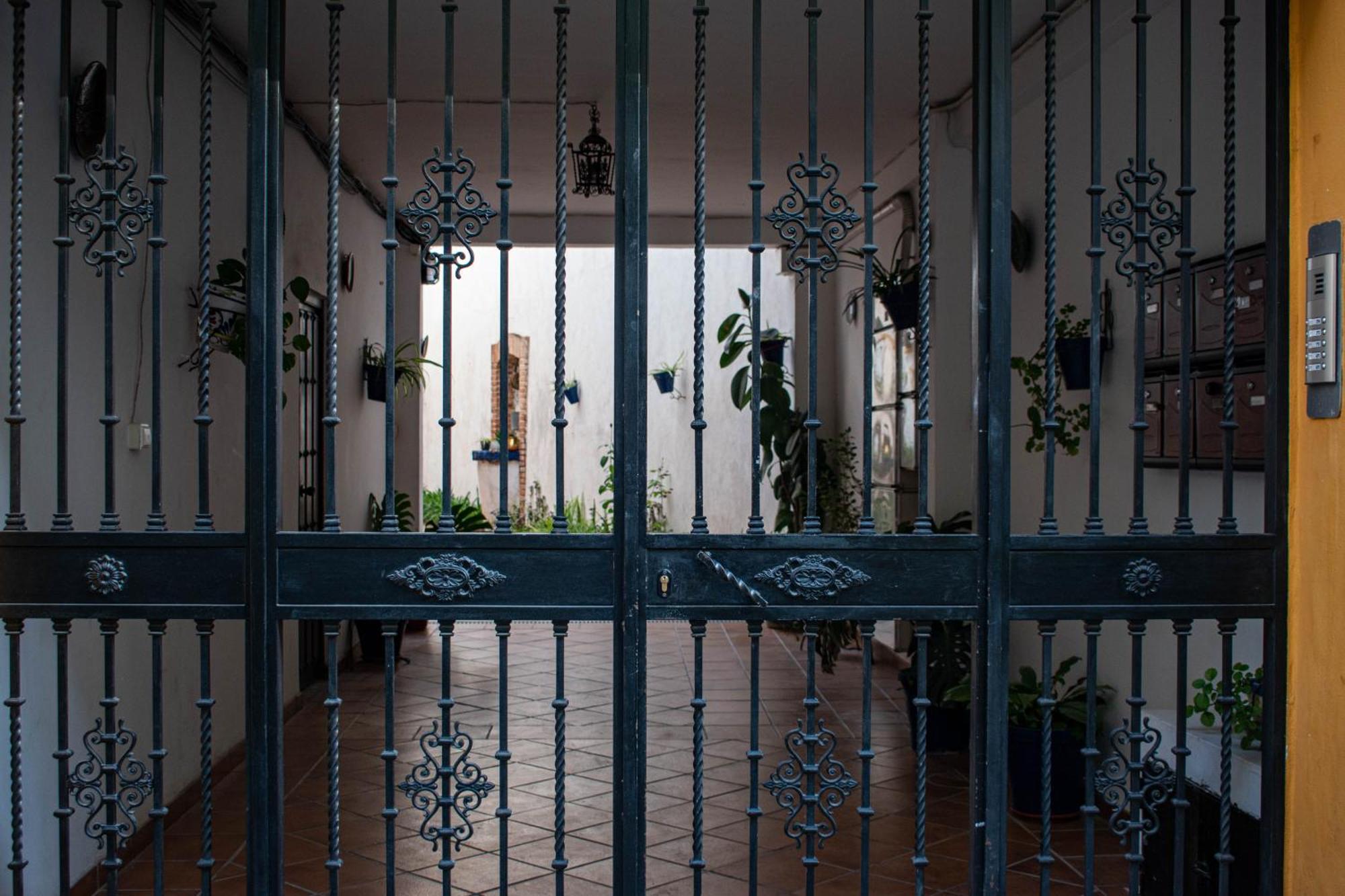 Alojamiento Entero, Centro De Cordoba Con Cochera Buitenkant foto